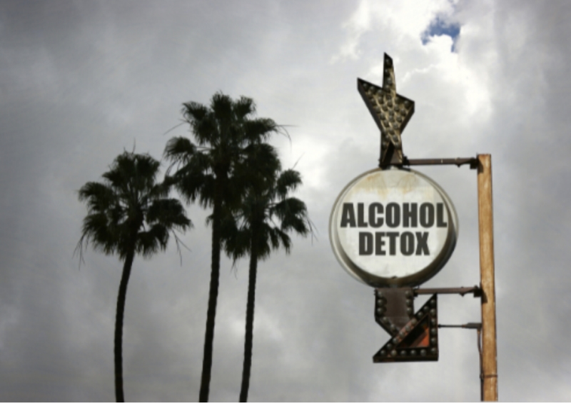 What Happens in an Alcohol Addiction Treatment Program

