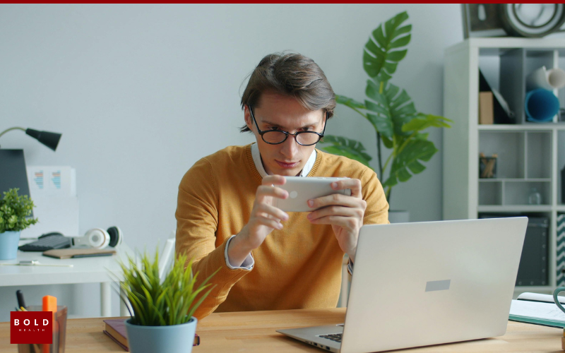 Signs Your Mental Health May Be Affecting Work Performance